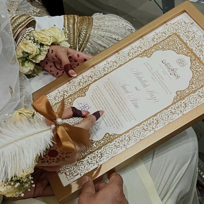 Abdullah nazir and Amal Asim - Reviews - The Framers