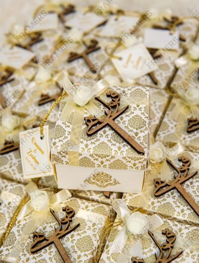 Beautiful white rose and wooden Qubool Hai on bid boxes