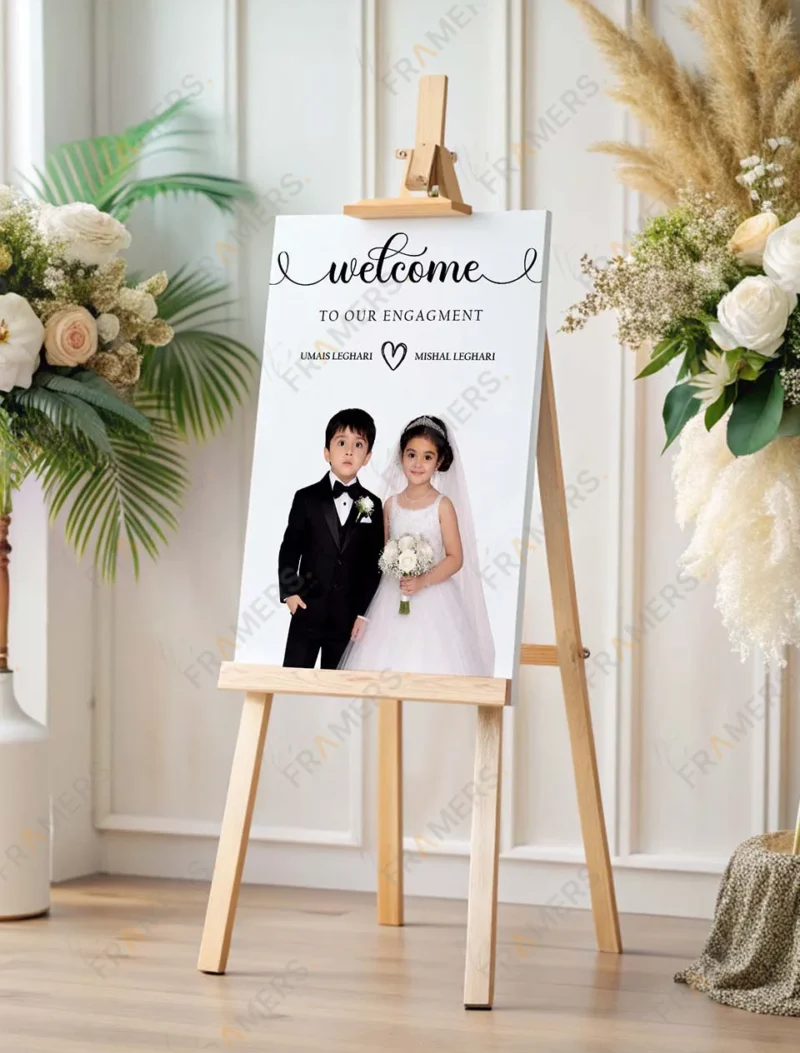 chic-kids-photo-engagement-ceremony-welcome-board-3